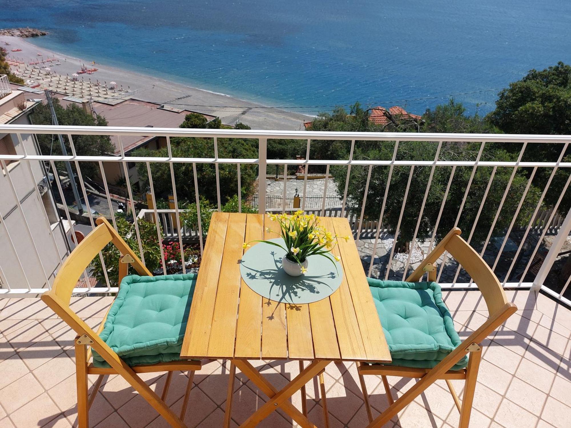 Una Finestra Sul Mare Home 2 Bergeggi Dış mekan fotoğraf